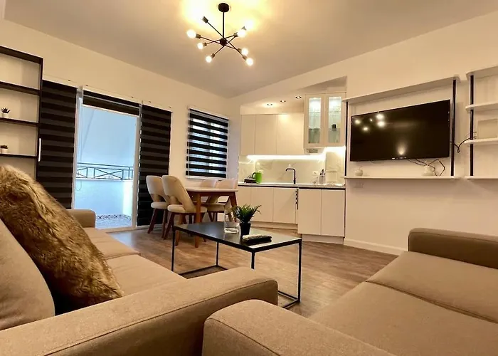 53° Bs Skanderbeg Center Comfort شقة